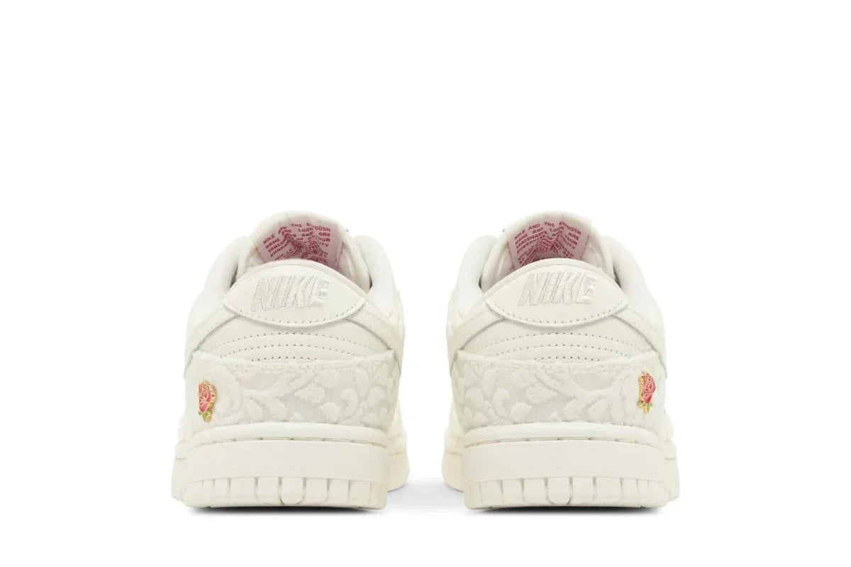 Nike Dunk Low Give Her Flowers Branco